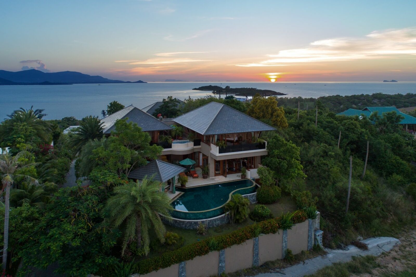 Spectacular Spacious Sea View Villa - Plai Laem, Koh Samui – For Sale - Image 8